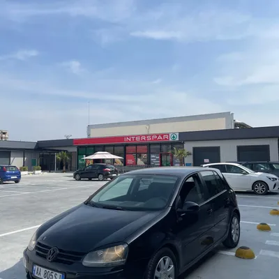 Volkswagen Golf 2007 në shitje