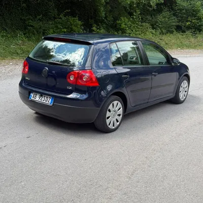 Volkswagen Golf 2007 në shitje