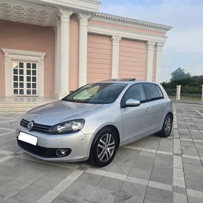 Volkswagen Golf 2011 në shitje
