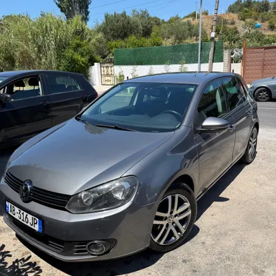 Volkswagen Golf 2009 në shitje