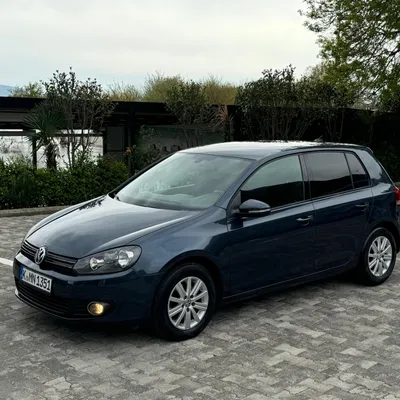 Volkswagen Golf 2012 në shitje