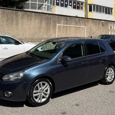 Volkswagen Golf 2010 në shitje