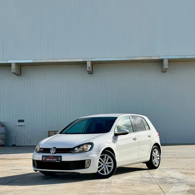 Volkswagen Golf 2009 në shitje