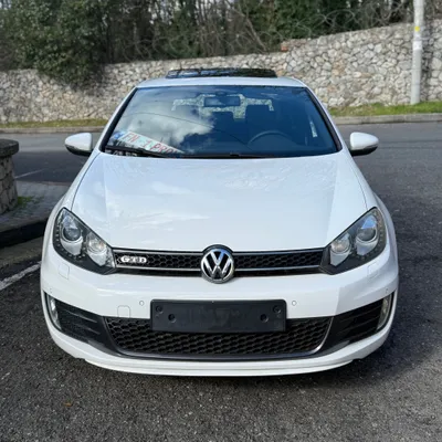 Volkswagen Golf 2013 në shitje
