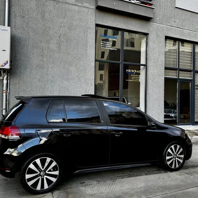 Volkswagen Golf 2010 në shitje