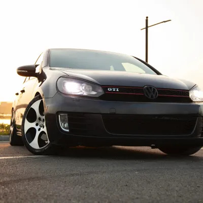 Volkswagen Golf 2010 në shitje