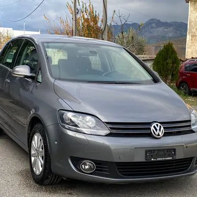 Volkswagen Golf 2010 në shitje
