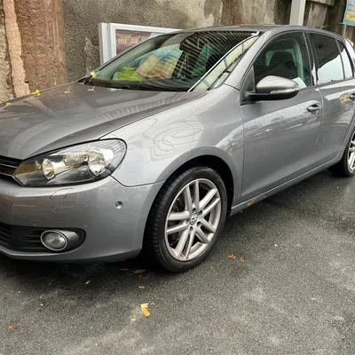 Volkswagen Golf 2010 në shitje
