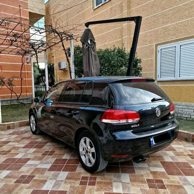 Volkswagen Golf 2010 në shitje