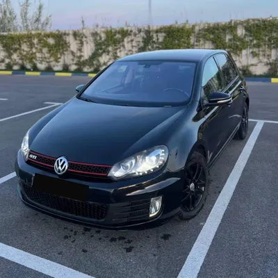 Volkswagen Golf 2011 në shitje