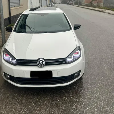 Volkswagen Golf 2010 në shitje