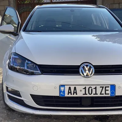 Volkswagen Golf 2016 në shitje