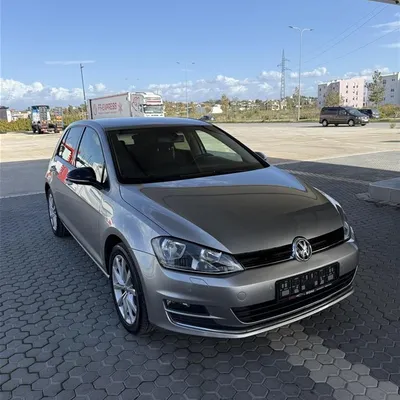 Volkswagen Golf 2015 në shitje
