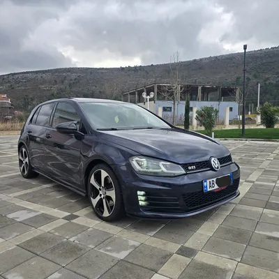 Volkswagen Golf 2015 në shitje