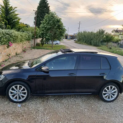Volkswagen Golf 2015 në shitje