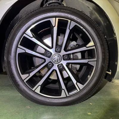 Volkswagen Golf 2014 në shitje
