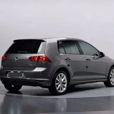 Volkswagen Golf 2014 në shitje