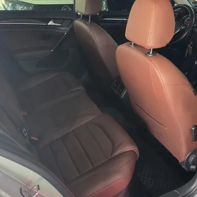 Volkswagen Golf 2015 në shitje