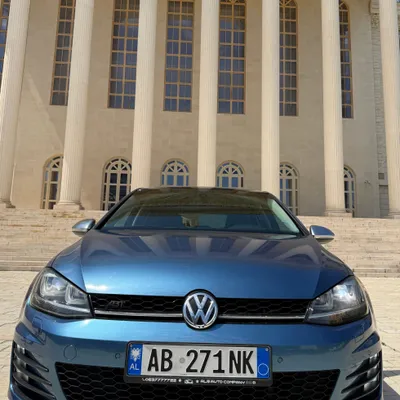 Volkswagen Golf 2014 në shitje