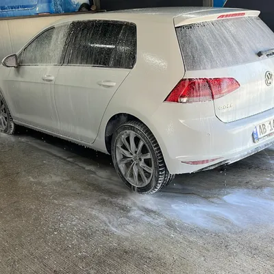 Volkswagen Golf 2015 në shitje