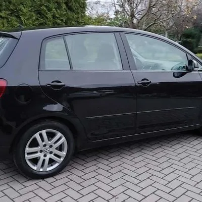 Volkswagen Golf 2007 në shitje