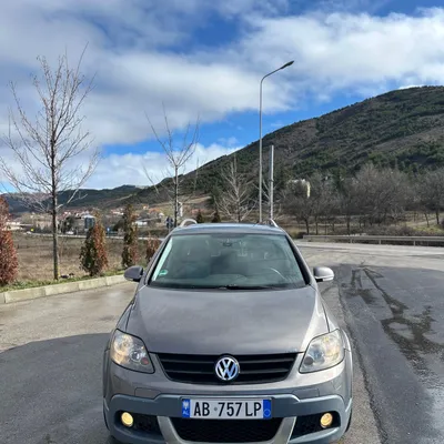 Volkswagen Golf 2007 në shitje