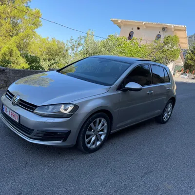 Volkswagen Golf 2015 në shitje