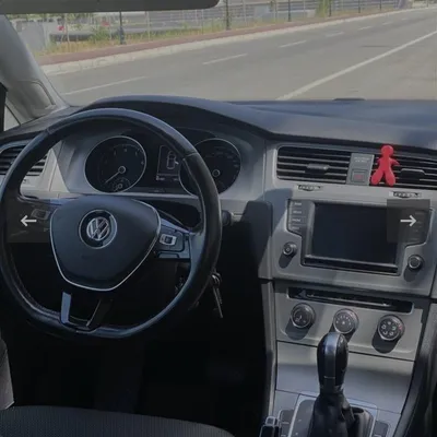 Volkswagen Golf 2016 në shitje