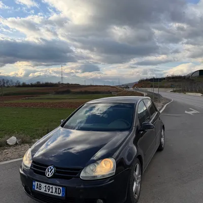 Volkswagen Golf 2007 në shitje