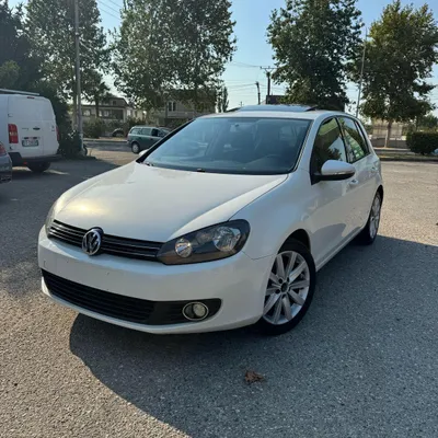Volkswagen Golf 2010 në shitje