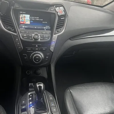 Hyundai Santa Fe 2013 në shitje