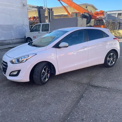 Hyundai i30 2015 në shitje