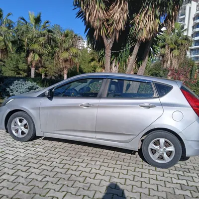 Hyundai Accent 2012 në shitje