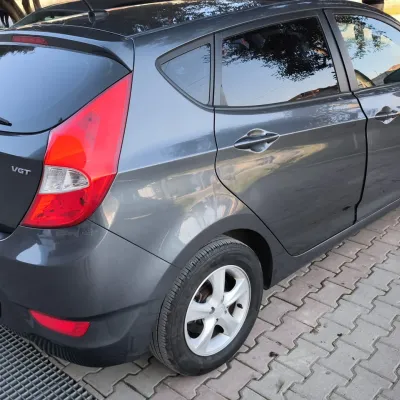 Hyundai Accent 2012 në shitje