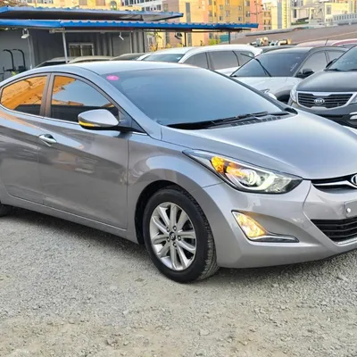 Hyundai Elantra 2016 në shitje