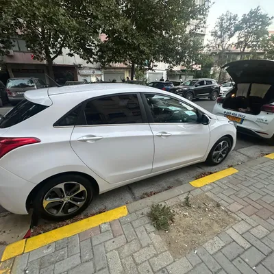 Hyundai i30 2015 në shitje