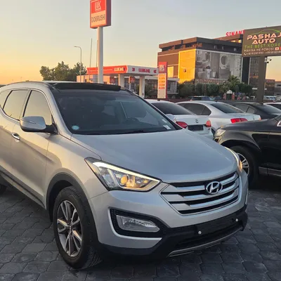 Hyundai Santa Fe 2014 në shitje