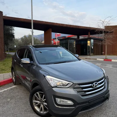 Hyundai Santa Fe 2013 në shitje