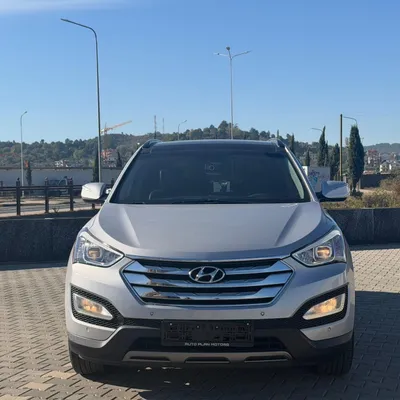Hyundai Santa Fe 2013 në shitje