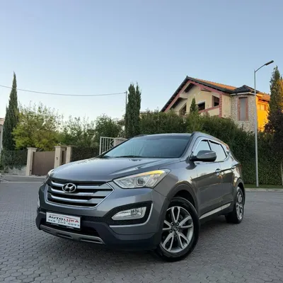 Hyundai Santa Fe 2013 në shitje
