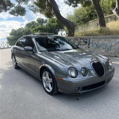 Jaguar S-type 2003 në shitje