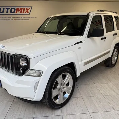 Jeep Cherokee 2012 në shitje
