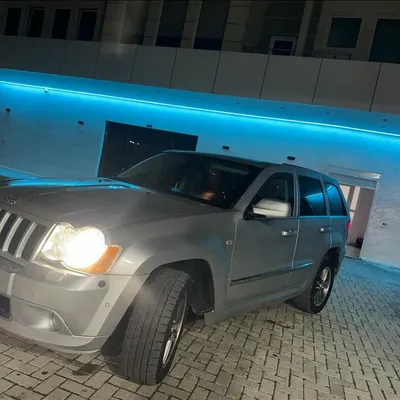 Jeep Grand Cherokee 2010 në shitje