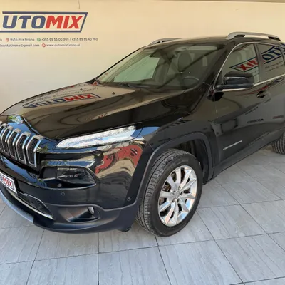 Jeep Cherokee 2014 në shitje
