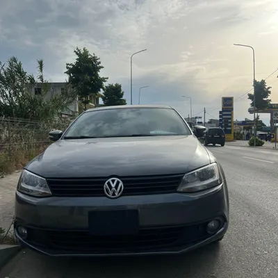 Volkswagen Jetta 2013 në shitje