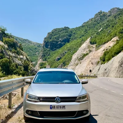 Volkswagen Jetta 2012 në shitje