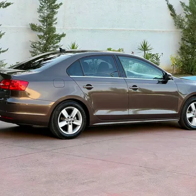 Volkswagen Jetta 2014 në shitje
