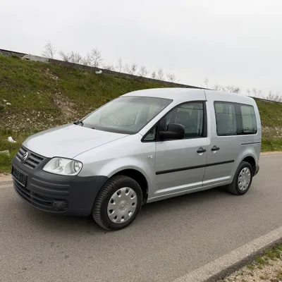 Volkswagen Caddy 2005 në shitje
