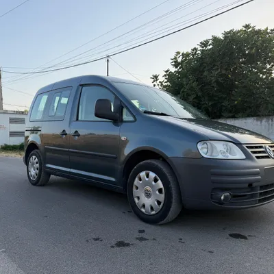 Volkswagen Caddy 2008 në shitje