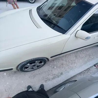 Mercedes-Benz E-class 2001 në shitje